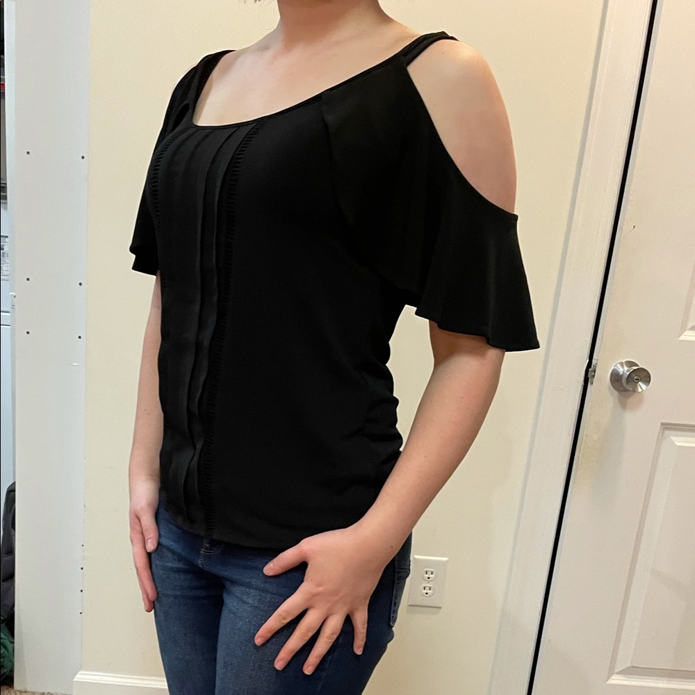 Cold Shoulder Blouse- Like New Great Quality